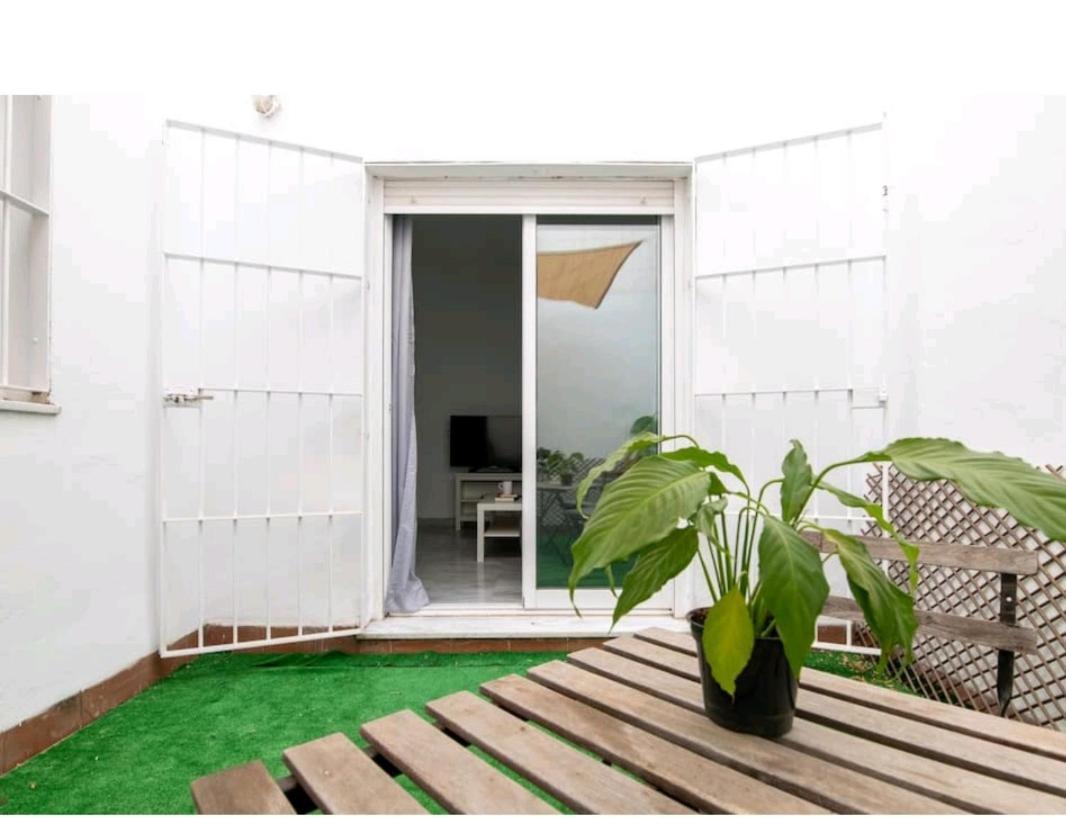 Casa De La Alameda Apartment Севиля Екстериор снимка