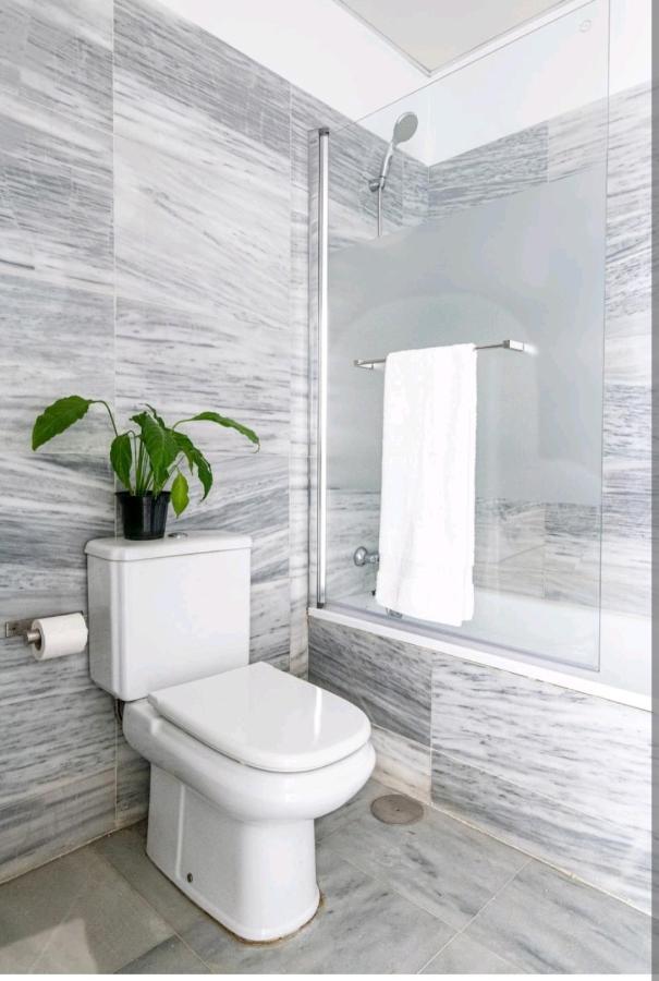 Casa De La Alameda Apartment Севиля Екстериор снимка